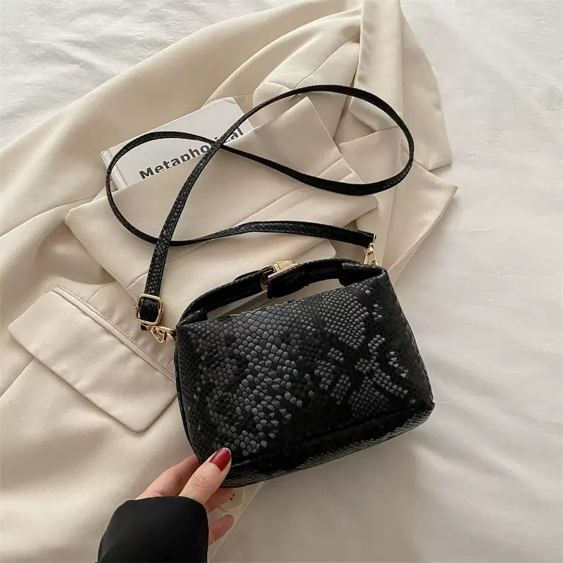Snake Skin Textured Bag 